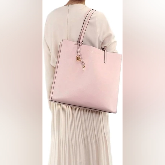 Marc Jacobs Handbags - Marc Jacobs Blush Pink Leather Tote with Gold Charm